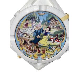 Bradford Exchange Disney Snow White Musical Collectors Plate